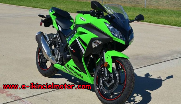 2.El Kawasaki Ninja 300